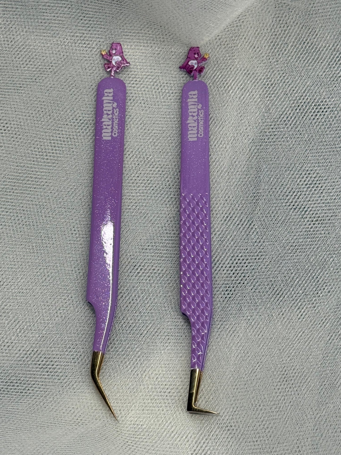 Share Bear tweezer & tile duo